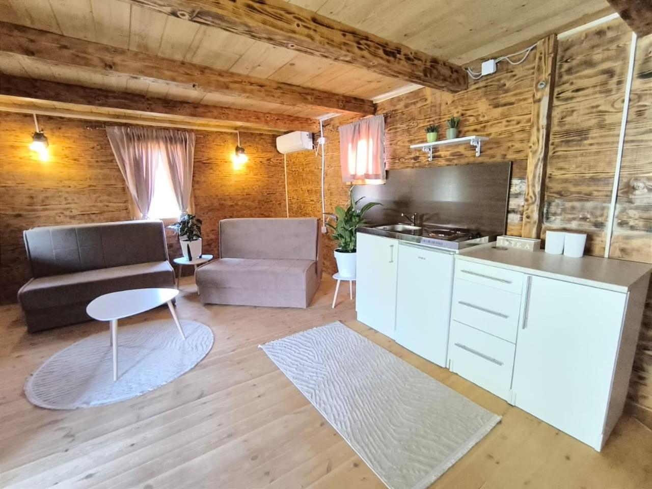 Virpazar Raj Kod Kumova Villa Rum bild