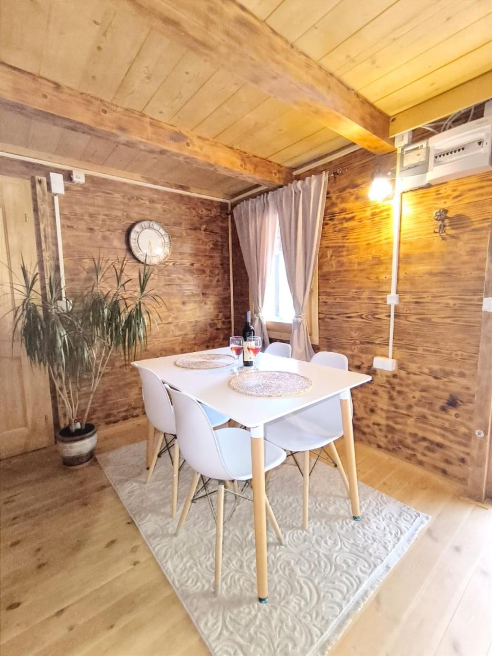 Virpazar Raj Kod Kumova Villa Rum bild